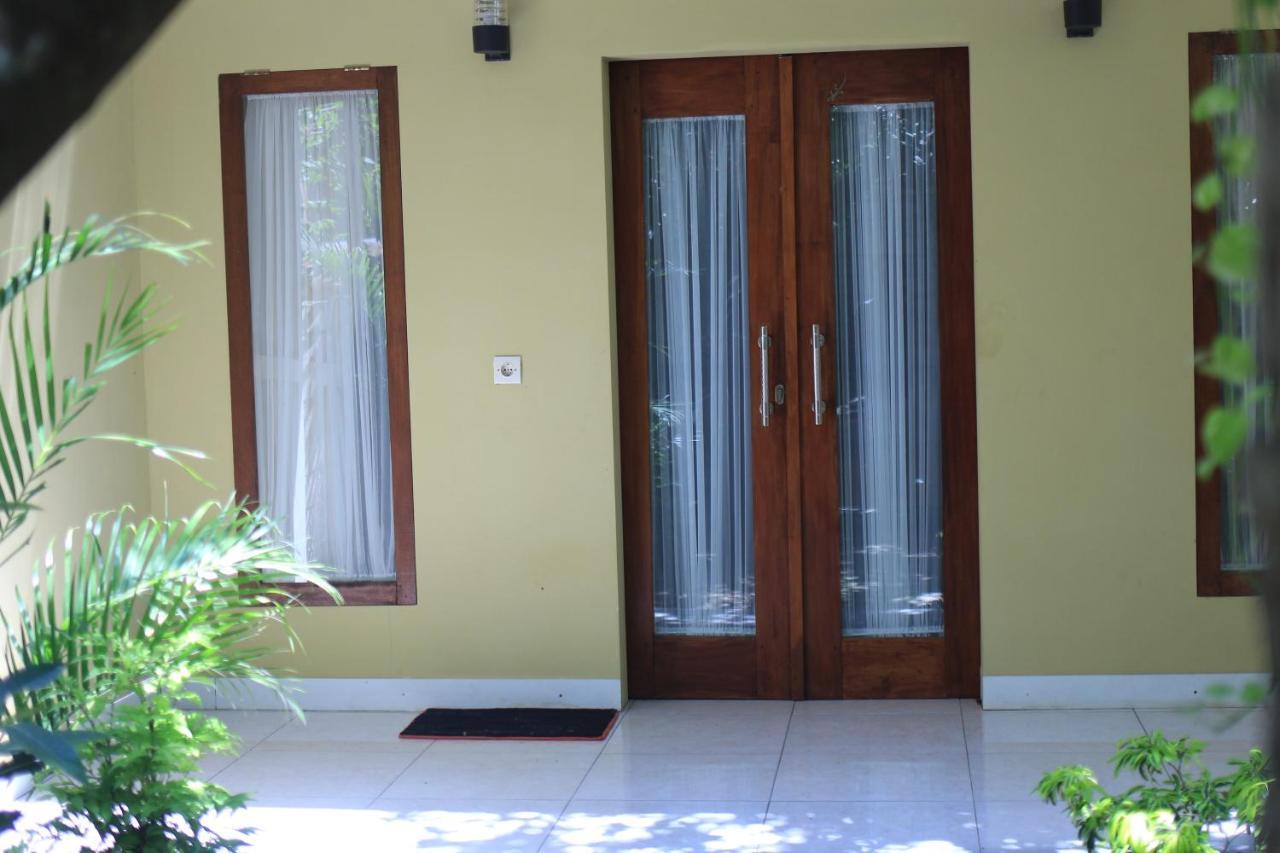 Three V Homestay Kuta  Екстериор снимка