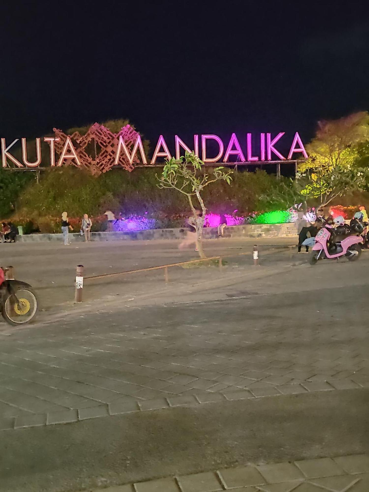 Three V Homestay Kuta  Екстериор снимка
