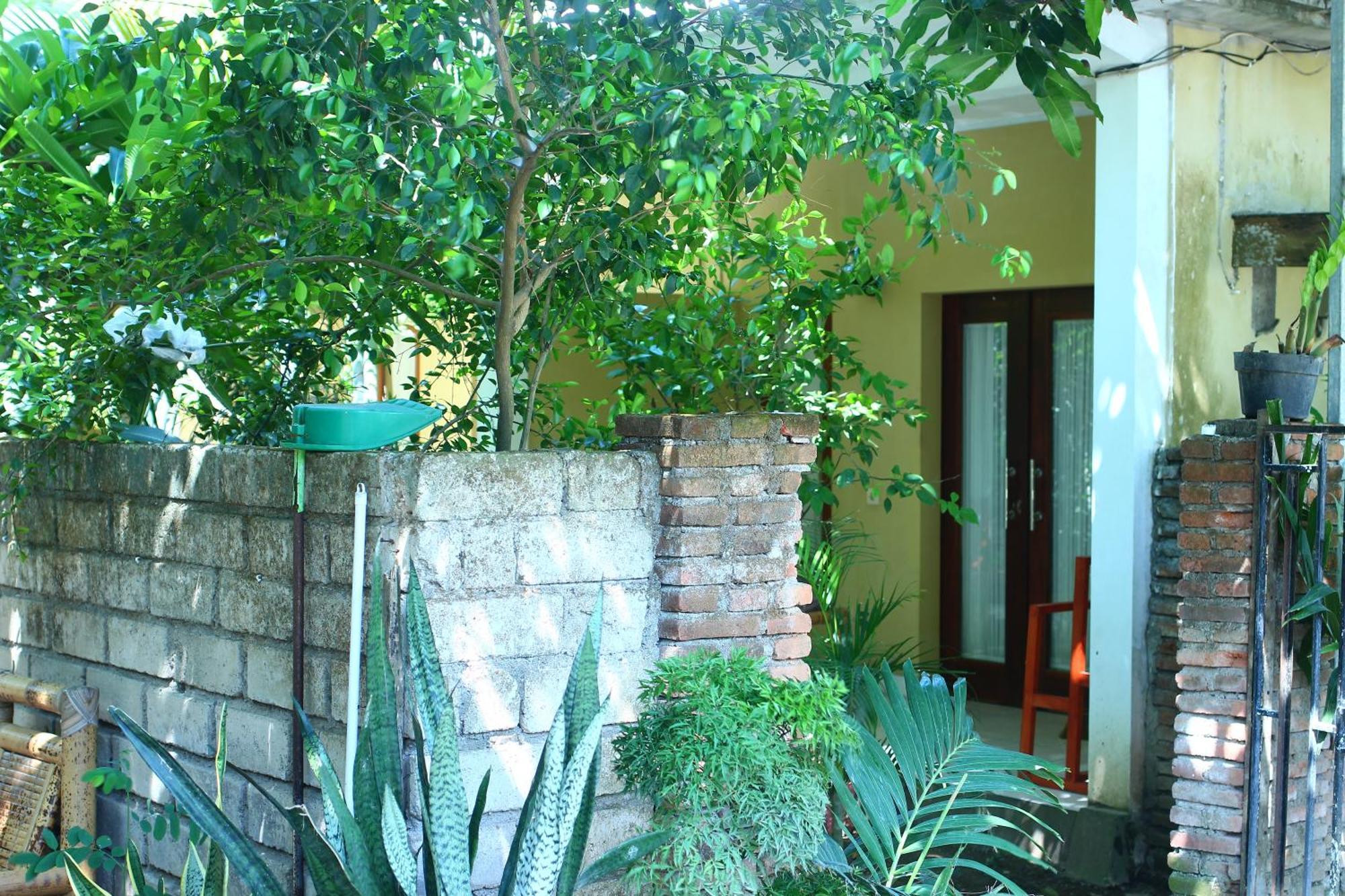 Three V Homestay Kuta  Екстериор снимка