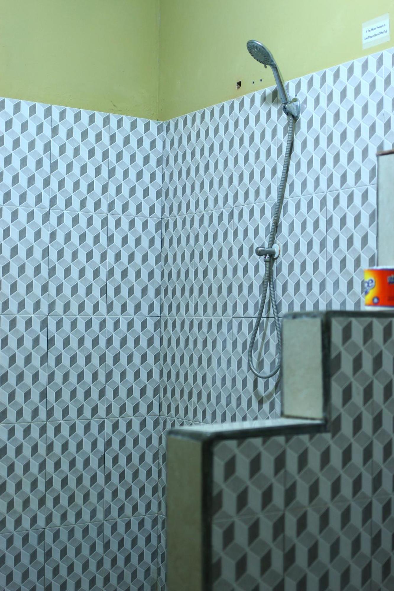 Three V Homestay Kuta  Екстериор снимка